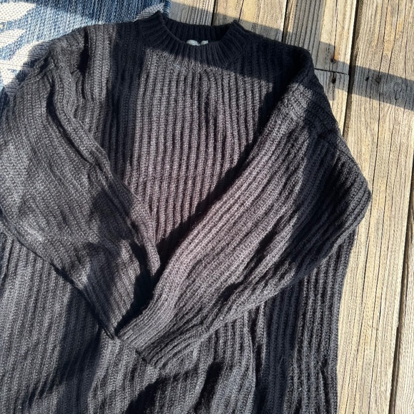 ASOS Black Ribbed Knit Sweater – Size US 6 / UK 10 - Picture 1 of 2